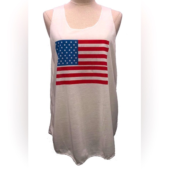 NWT American flag relaxed fit tank top perfect for 4th of July - Picture 1 of 1
